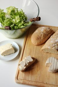 Rezepte aus Frankreich: Baguette mit Salzbutter