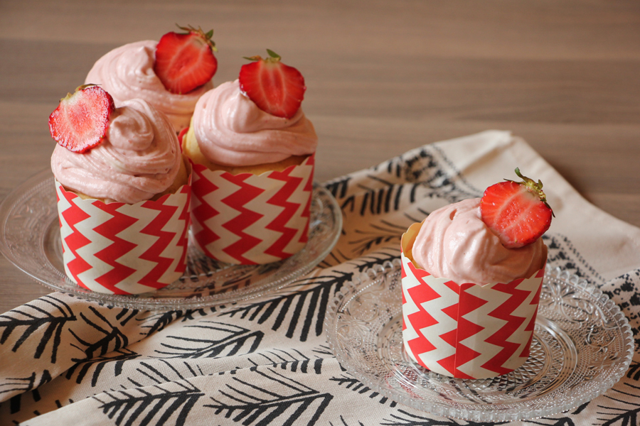 vegane Erdbeer Cupcakes