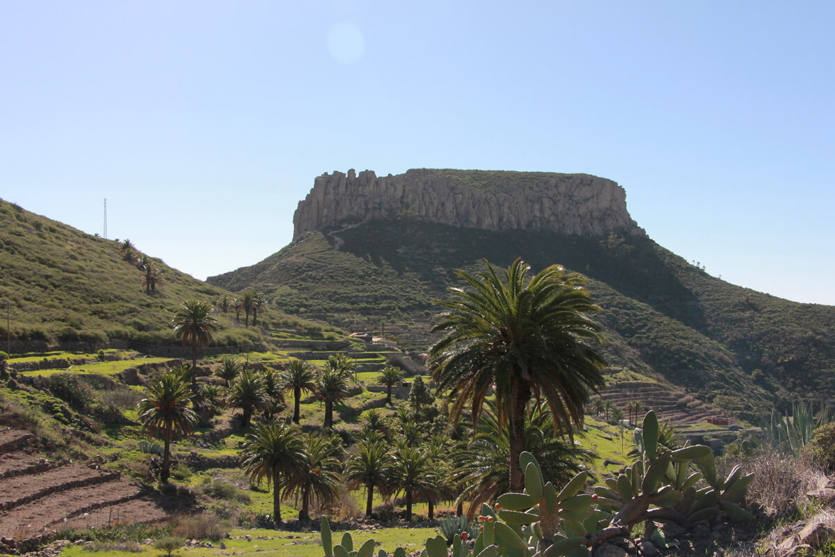 Der markante Tafelberg Fortaleza de Chipude auf La Gomera.