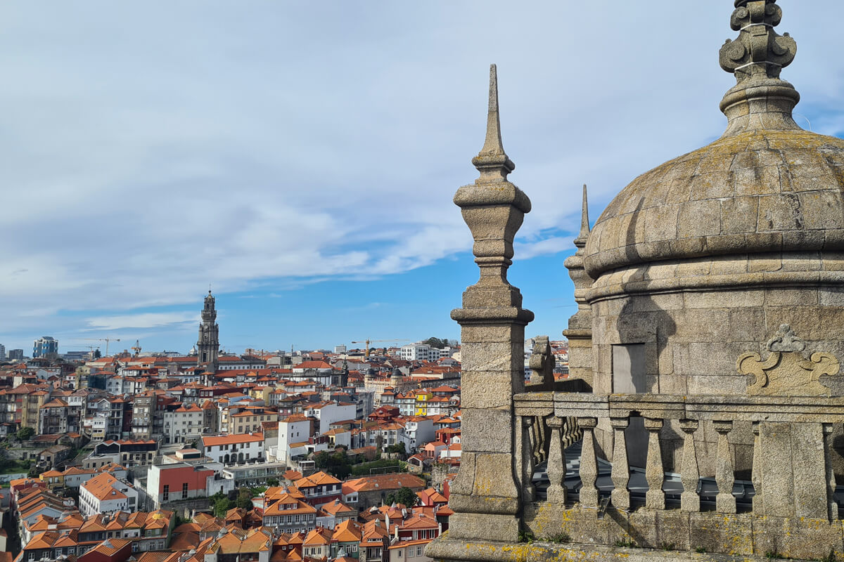 Aussicht von der Kathedrale von Porto.