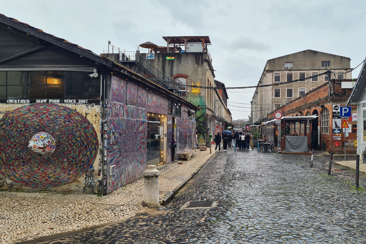 Die LX Factory in Lissabon, Kunst- und Kultur-Zentrum.