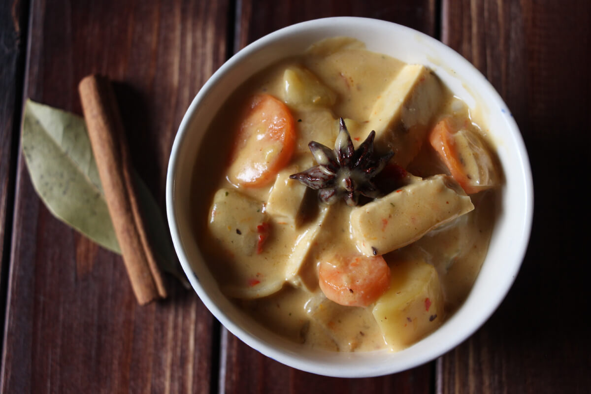 veganes Massaman Curry mit Tofu