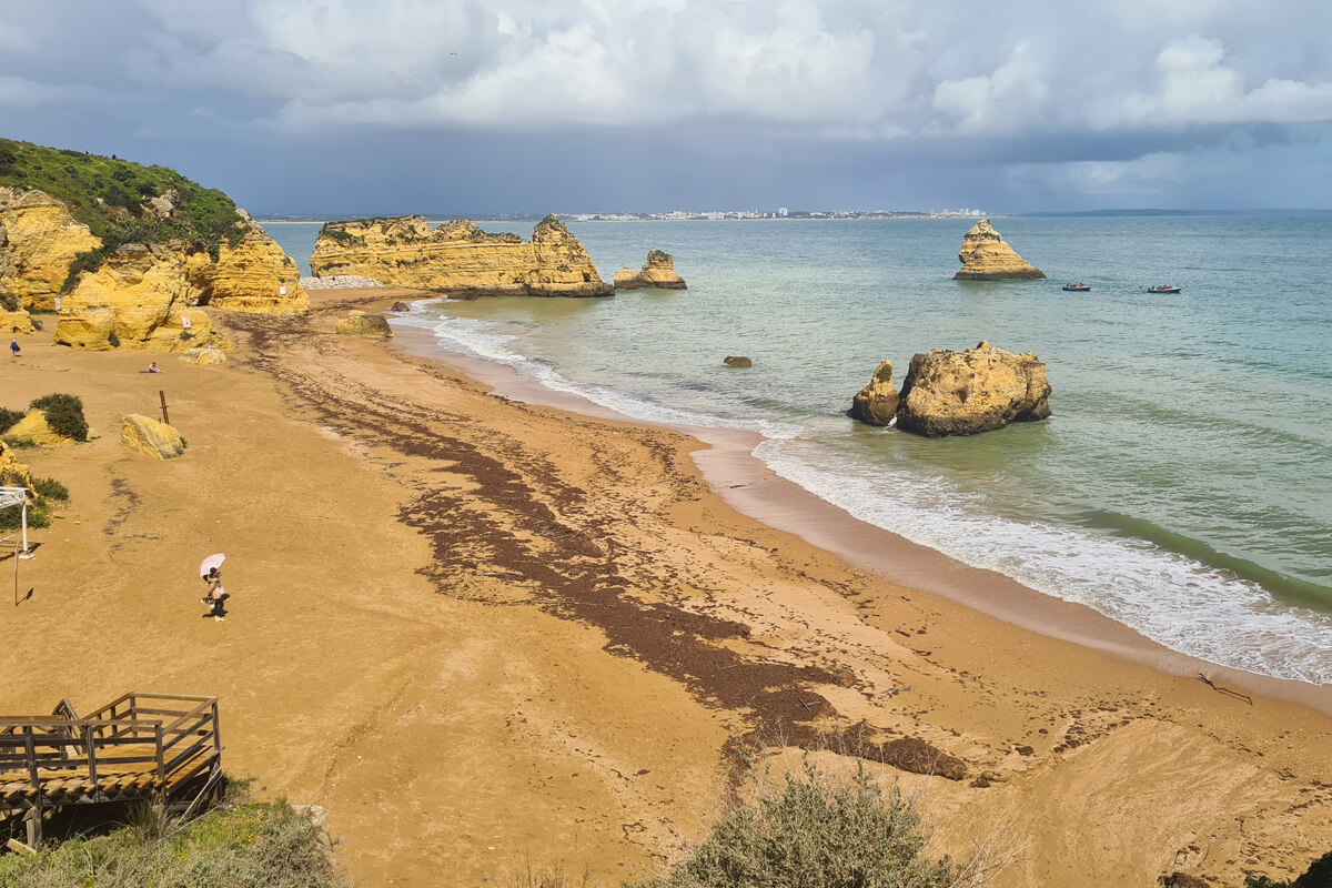 Blick auf den Praia Dona Ana