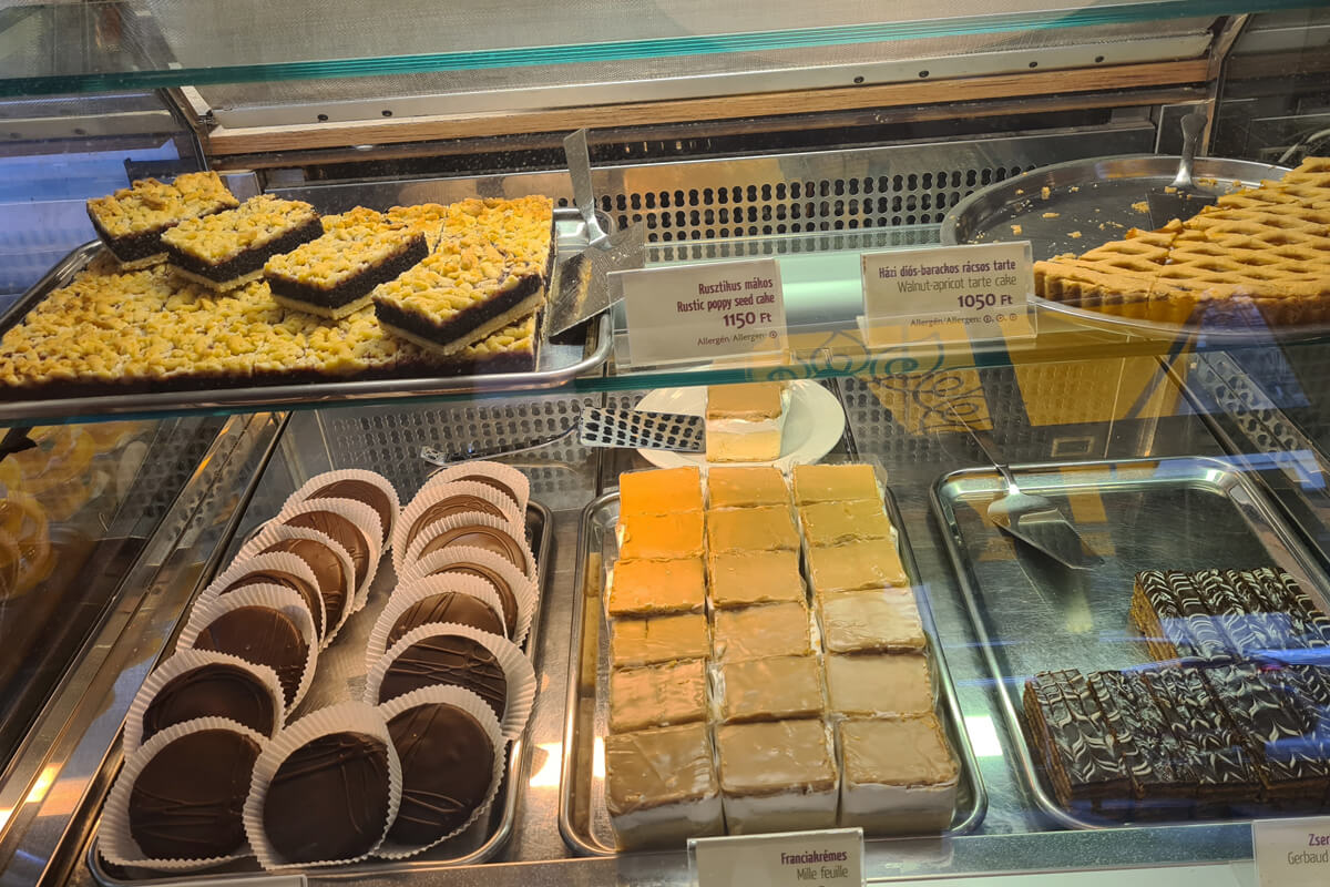 Kuchentheke im Napfeynes