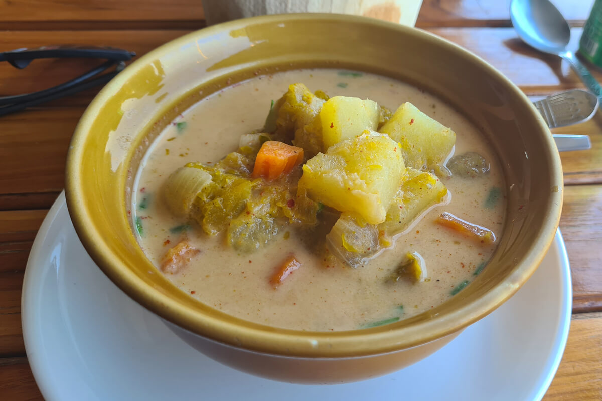 Einfaches gelbes Curry