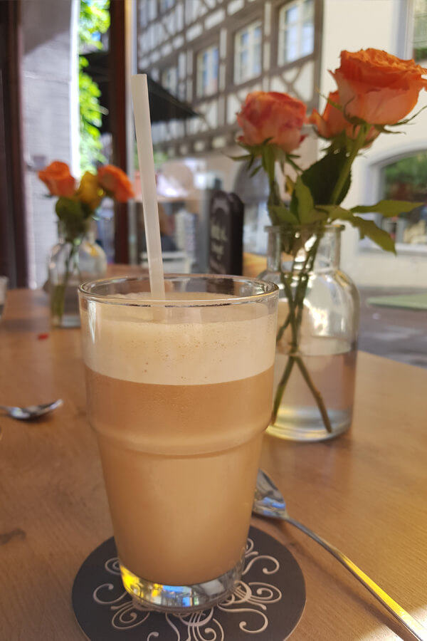 Iced Latte im Cafesito in Meersburg