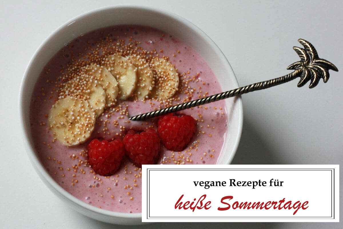 vegane Rezepte für heiße Sommertage, Titelbild mit Smoothiebowl, Palmenlöffel und Schriftzug