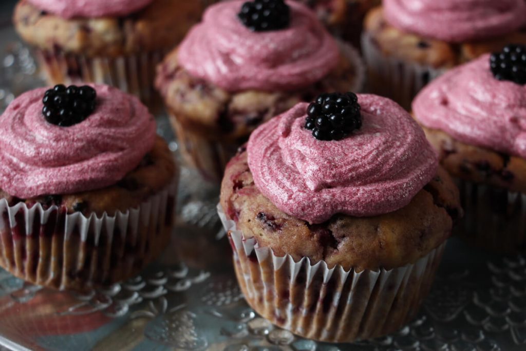 vegane Brombeer Cupcakes